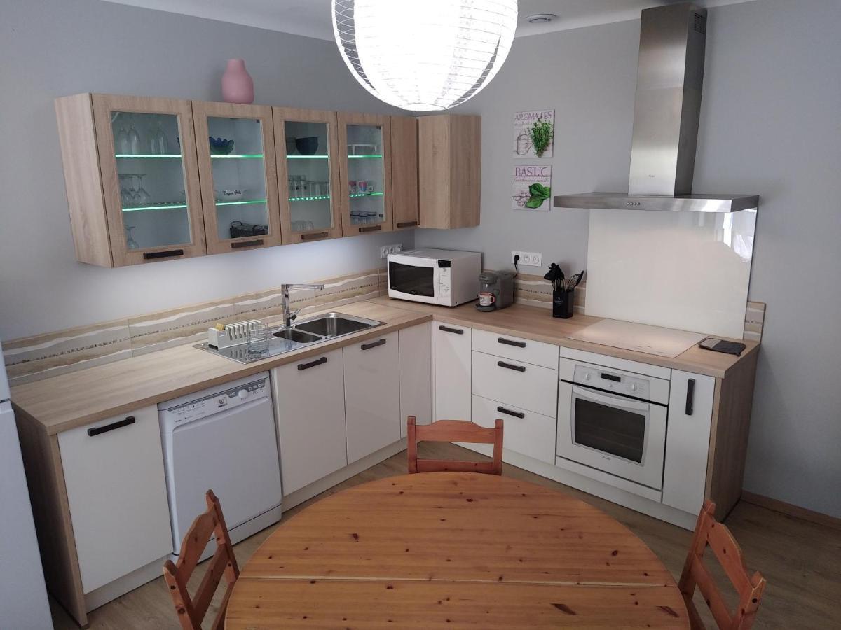 Saint-Just  Maison De Village Confortable Entierement Renovee מראה חיצוני תמונה